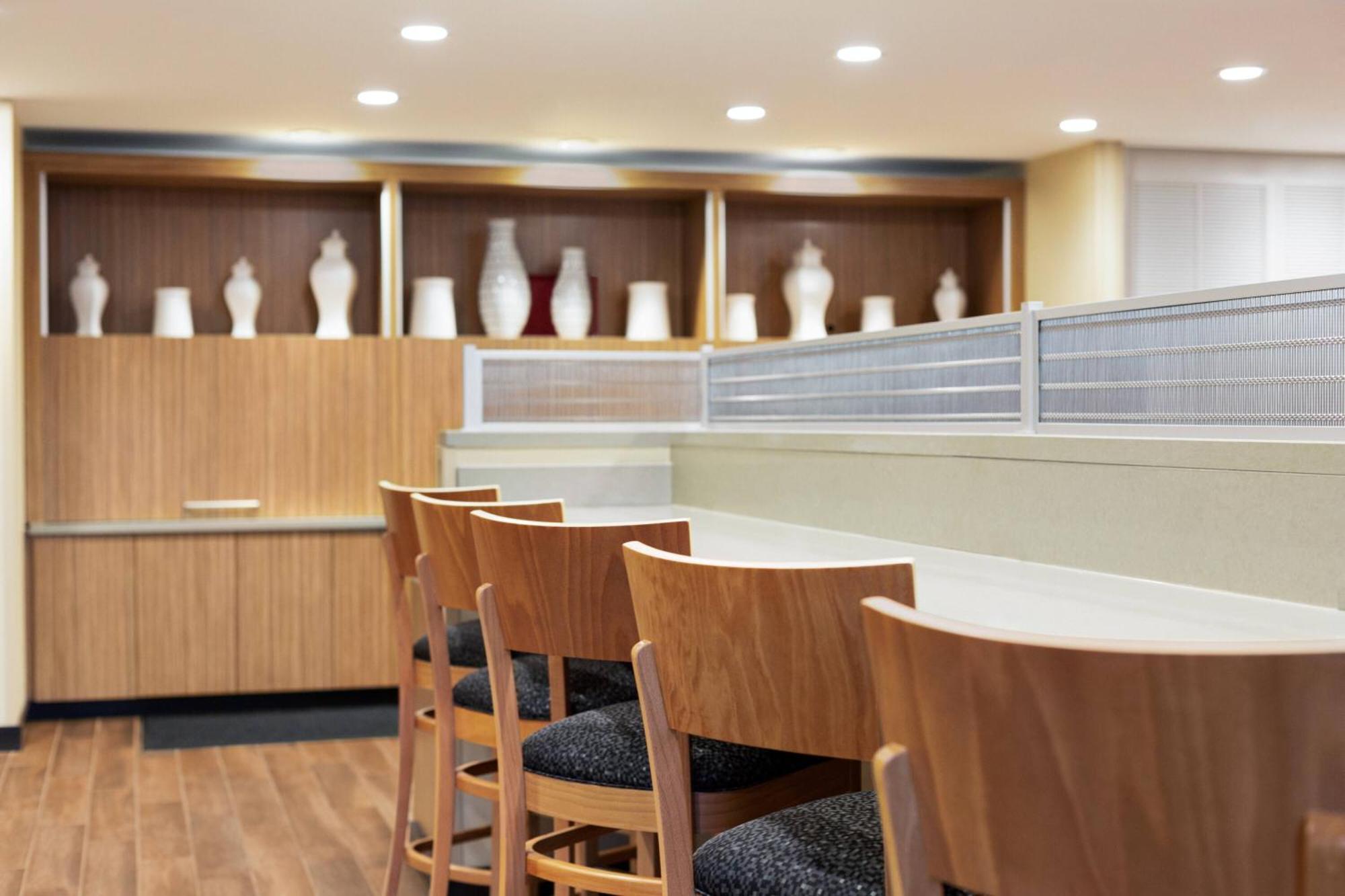 马里昂锡达拉皮兹万豪唐普雷斯套房酒店 Marion 外观 照片